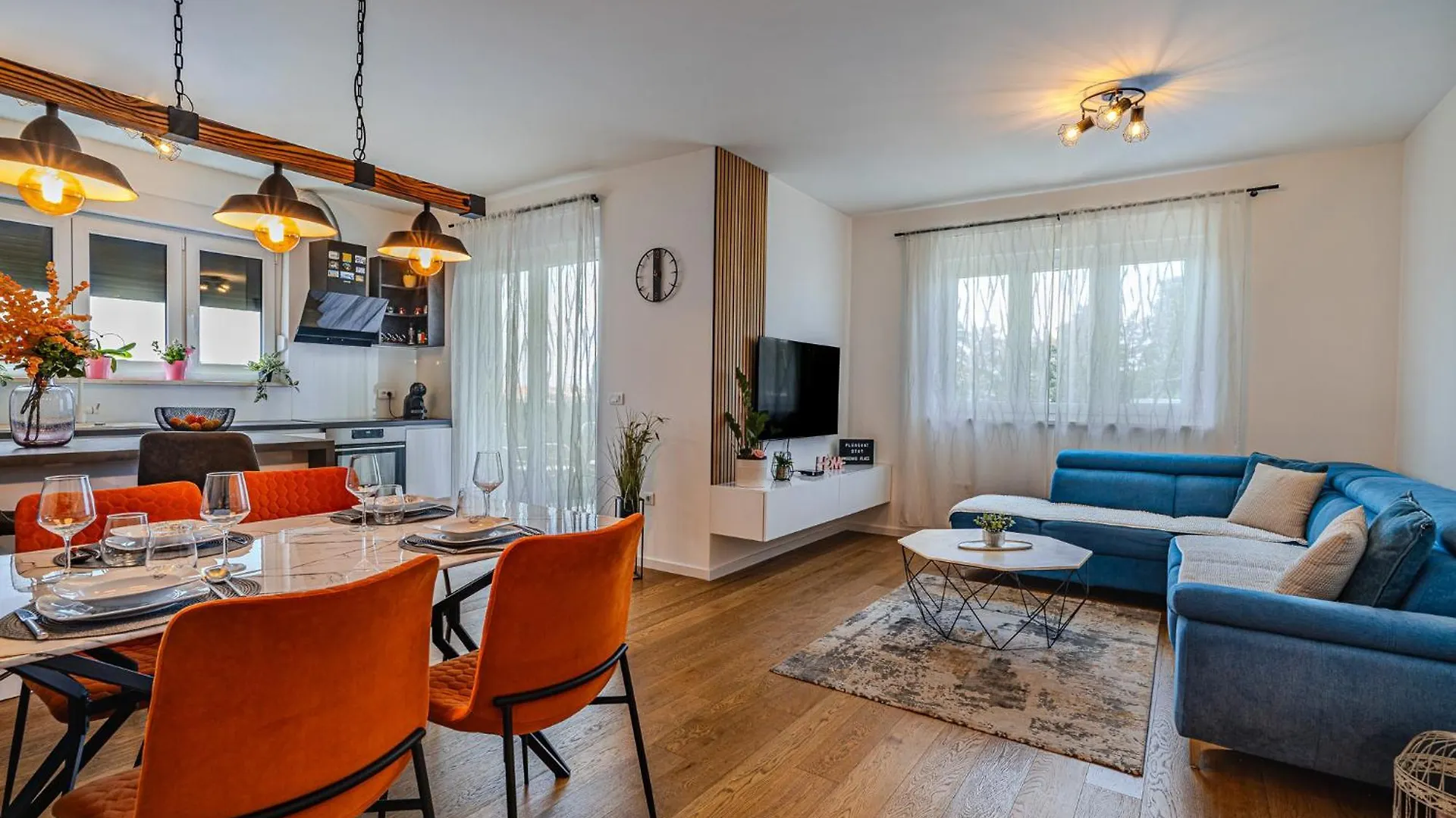 Korina Apartment - Free Private Parking Zadar 0*,  Croacia