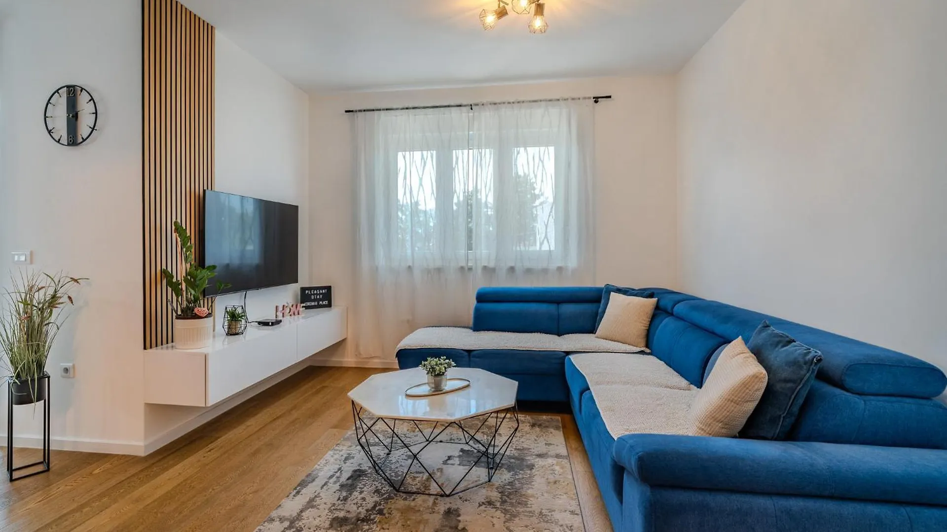 Korina Apartment - Free Private Parking Zadar